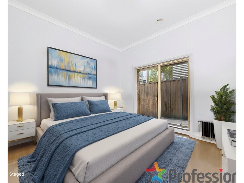 40 Litchfield Way, Taylors Hill VIC 3037