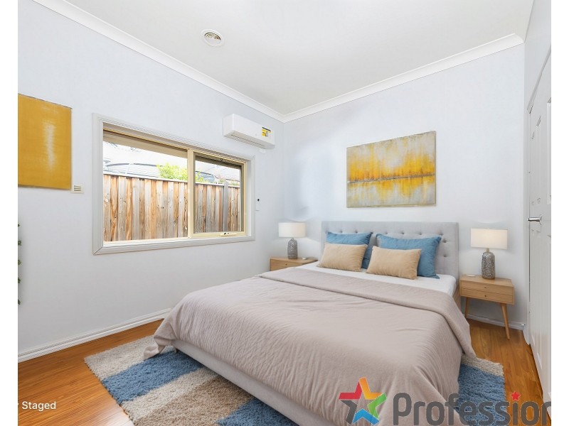 40 Litchfield Way, Taylors Hill VIC 3037