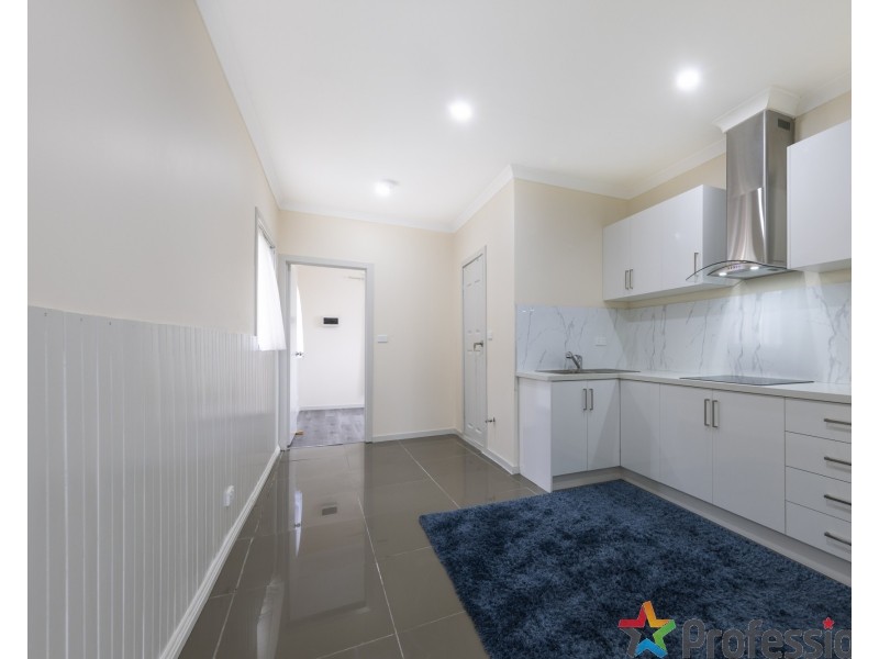 40 Litchfield Way, Taylors Hill VIC 3037