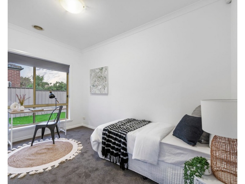 1 Waterside Drive, Burnside Heights VIC 3023