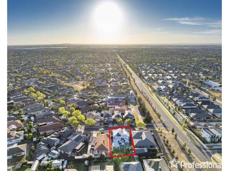26 Narooma Avenue, Burnside VIC 3023