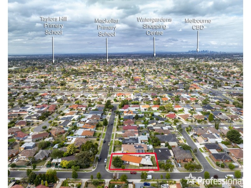 15 Camelia Street, Kings Park VIC 3021