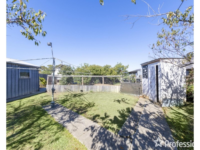 9 Willis Street, St Albans VIC 3021