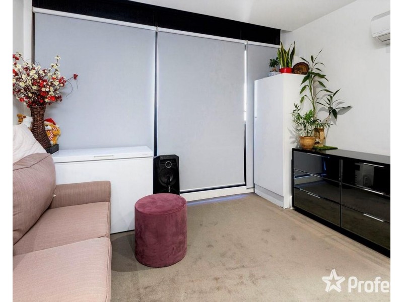 506B/2 Dennis Street, Footscray VIC 3011