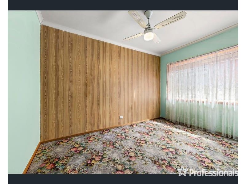 21 Bradley St, Sunshine North VIC 3020