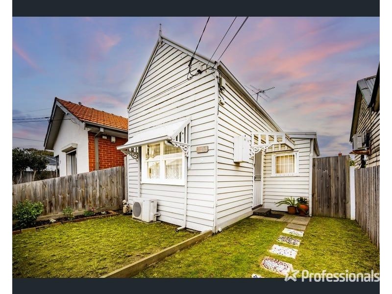 9 Darling St, Footscray VIC 3011
