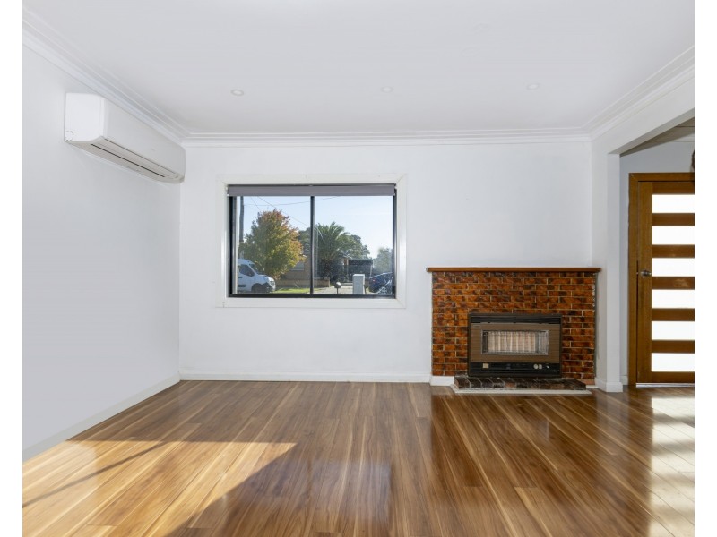 57 George Street, St Albans VIC 3021