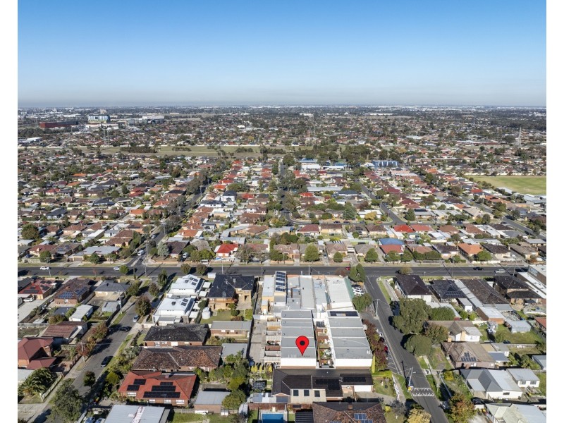 10/2 Mcarthur Avenue, St Albans VIC 3021