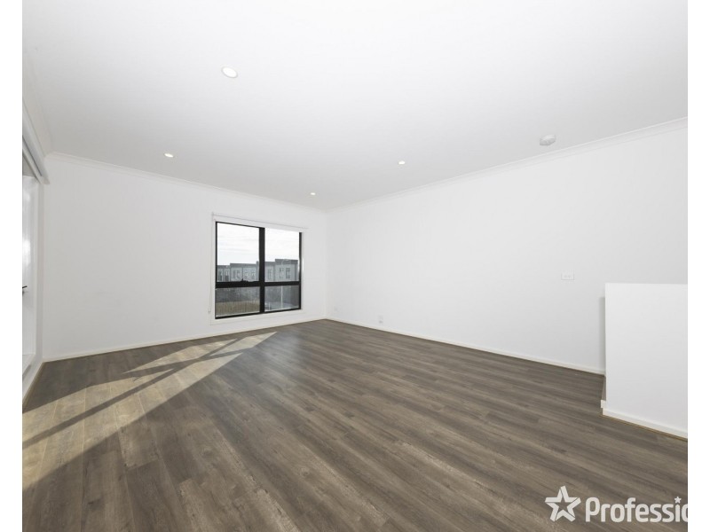 113 Fusion Cct, Cranbourne West VIC 3977