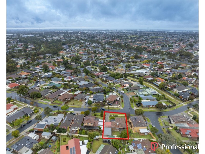 17 Allandale Drive, Deer Park VIC 3023