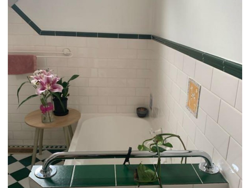 247 Barkly St, St Kilda VIC 3182