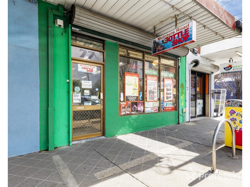 77 Mcintyre Road, Sunshine North VIC 3020