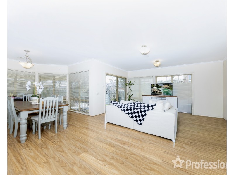 8 Park View Terrace, Sydenham VIC 3037