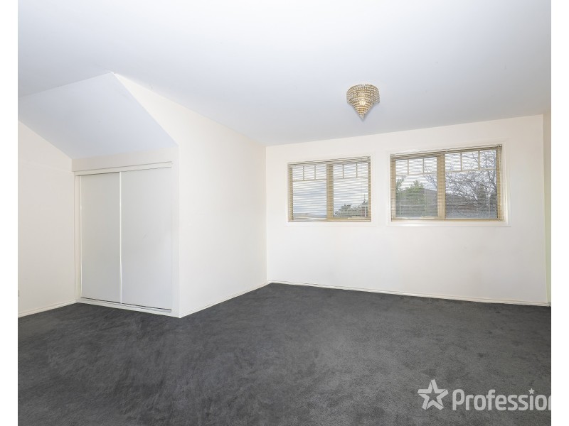 8 Park View Terrace, Sydenham VIC 3037