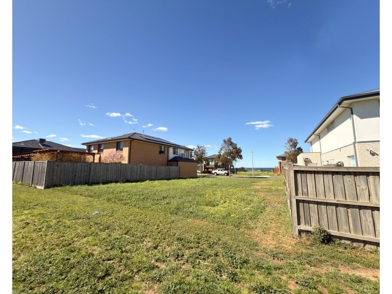 9 Starboard Way, Werribee South VIC 3030