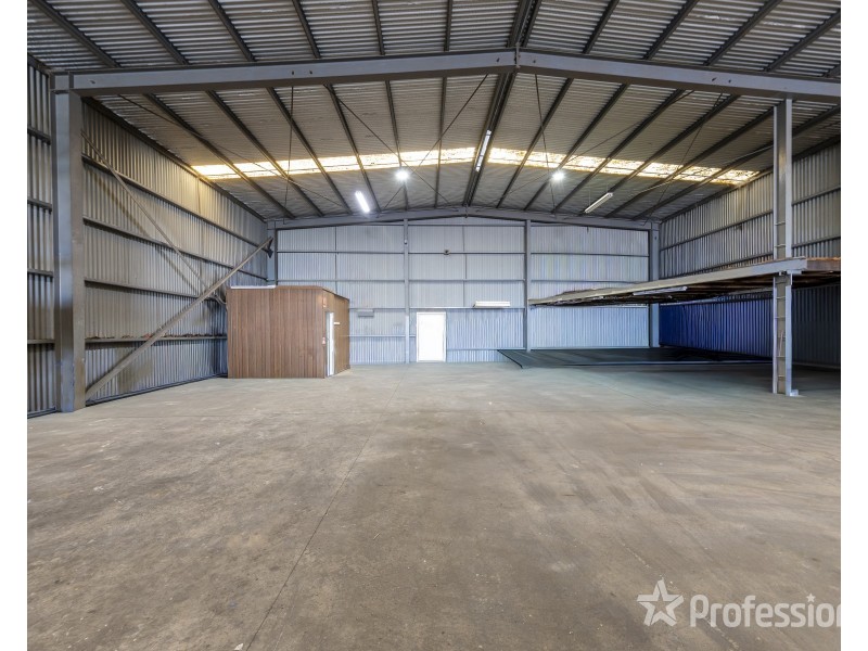 2 Ayton Street, Sunshine North VIC 3020