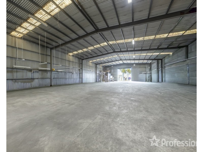 2 Ayton Street, Sunshine North VIC 3020