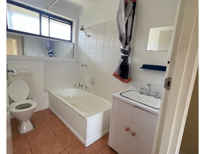 3/25 Adelaide St, St Albans VIC 3021