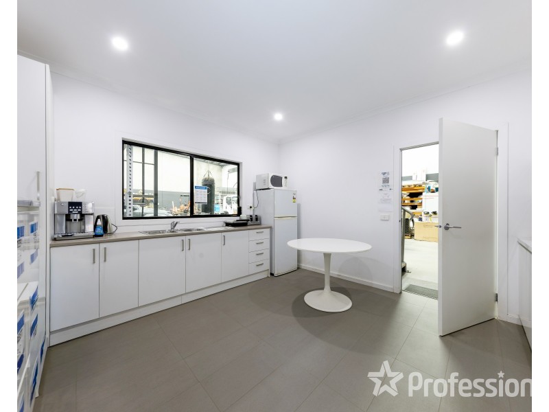 57 Ravenhall Way, Ravenhall VIC 3023