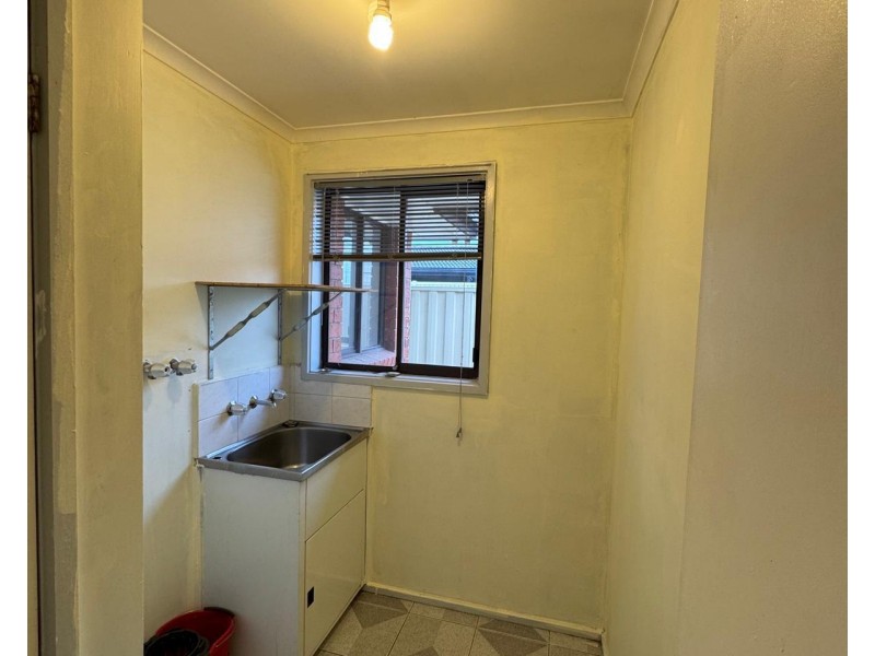 28 Currunghi Court, St Albans VIC 3021