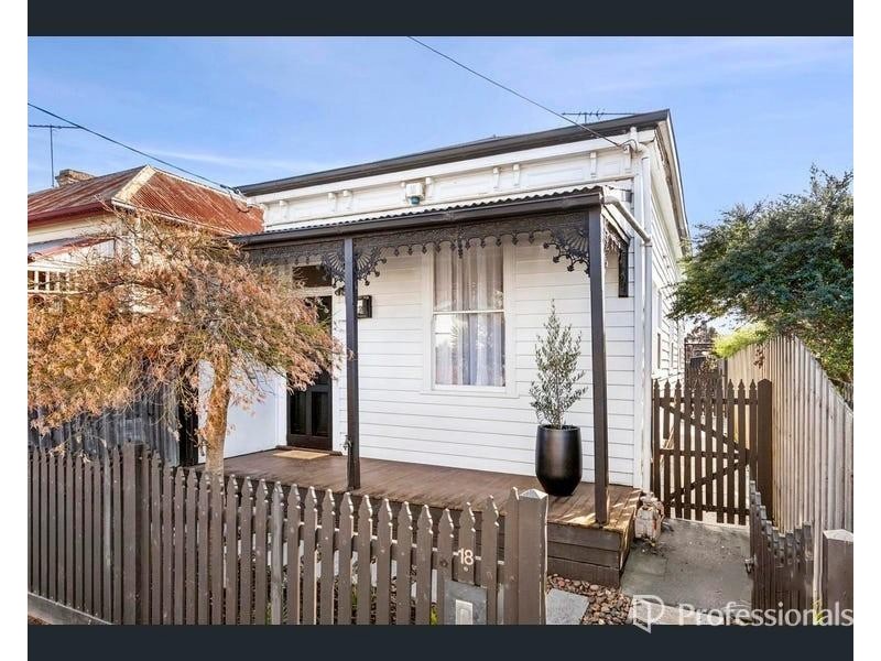 18 Waterloo Street, Geelong West VIC 3218