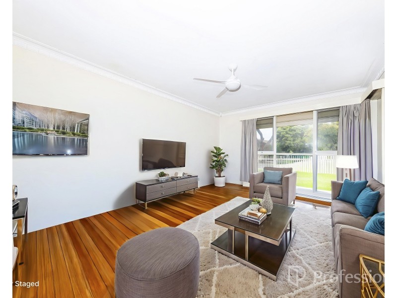 4 Woods Street, St Albans VIC 3021