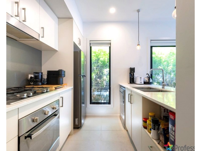 17/15 Mullenger Road, Braybrook VIC 3019