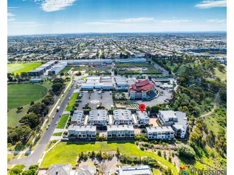 17/15 Mullenger Road, Braybrook VIC 3019