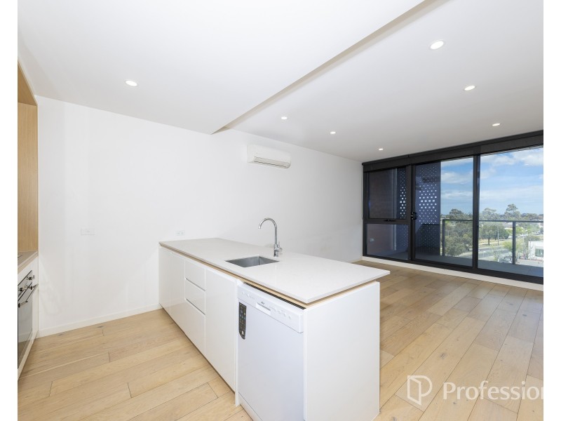 512./118 Cairnlea Drive, Cairnlea VIC 3023