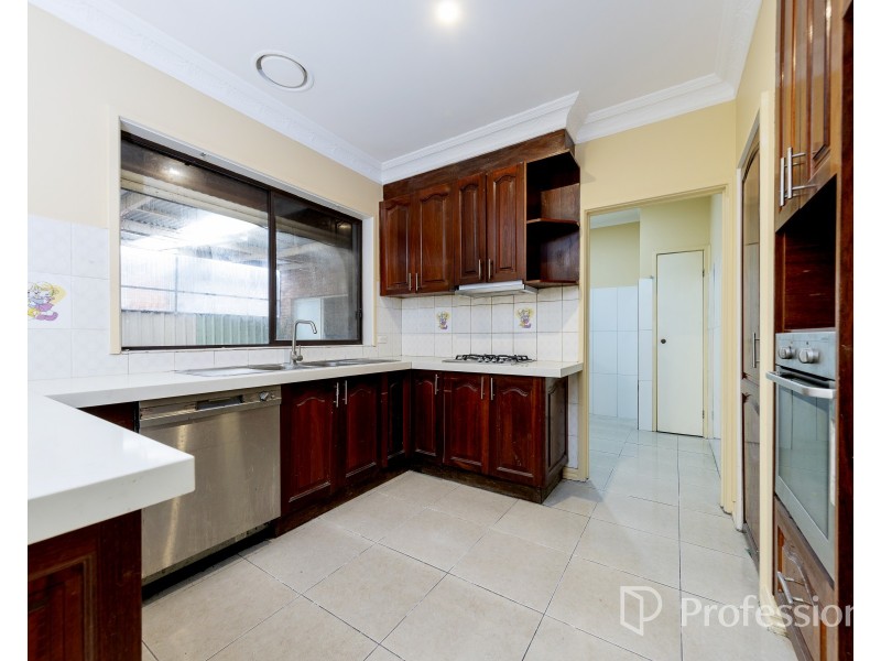 79 St Albans Road, St Albans VIC 3021