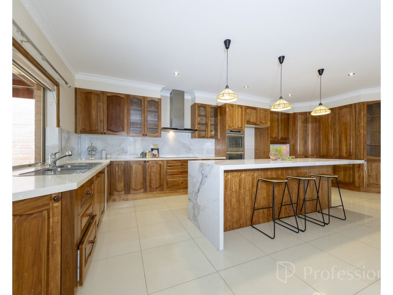 5 Ryan Court, Sunshine North VIC 3020