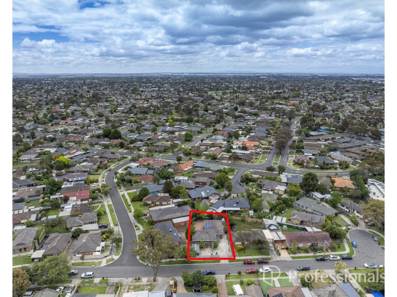 28 Claremont Crescent, Hoppers Crossing VIC 3029