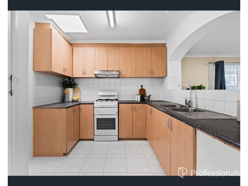 16 Ferris Avenue, Deer Park VIC 3023