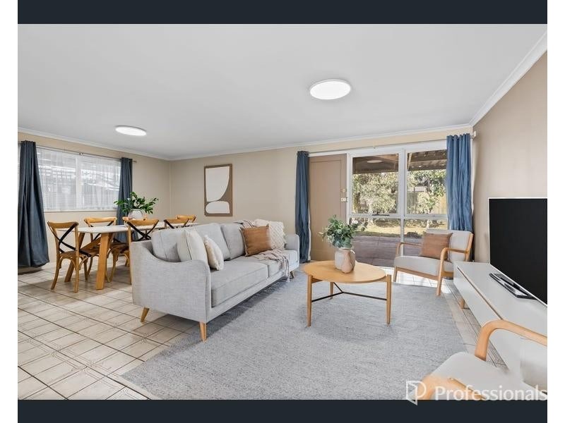 16 Ferris Avenue, Deer Park VIC 3023