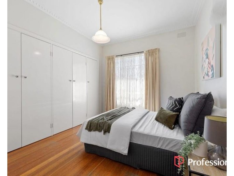 81 St Albans Road, St Albans VIC 3021