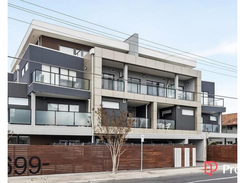 202/699C Barkly Street, West Footscray VIC 3012
