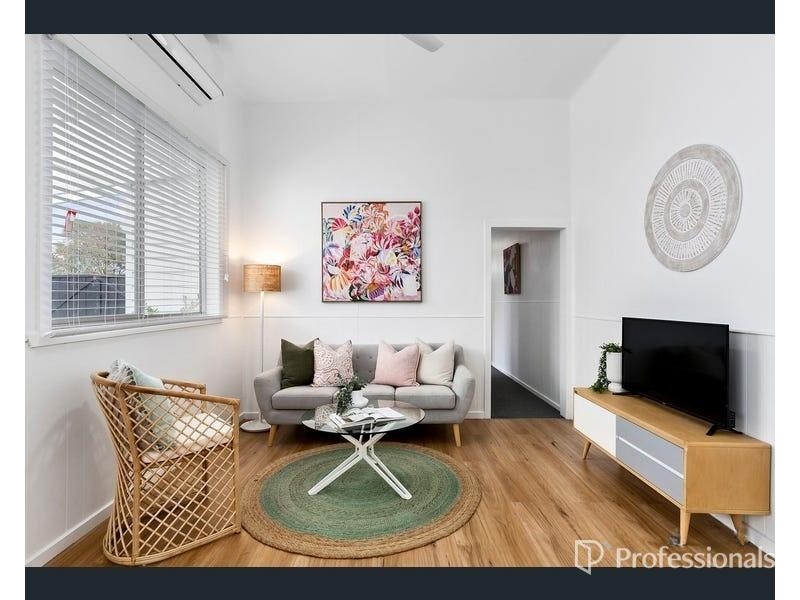 24 Dove St, West Footscray VIC 3012