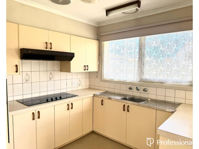 84 Helms Street, Newcomb VIC 3219