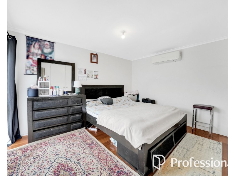 29 Charlbury Grove, St Albans VIC 3021