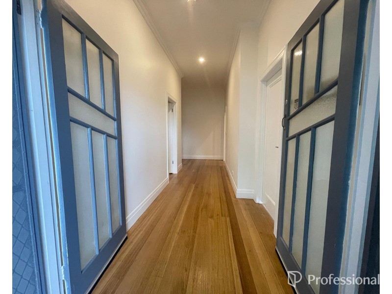 33 Stanley St, West Footscray VIC 3012