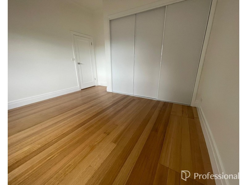 33 Stanley St, West Footscray VIC 3012