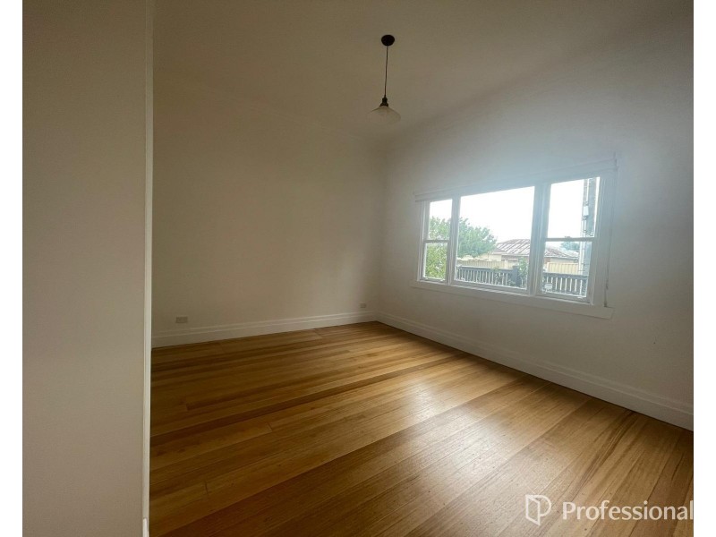 33 Stanley St, West Footscray VIC 3012