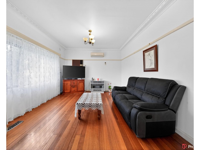 50 Mcarthur Avenue, St Albans VIC 3021