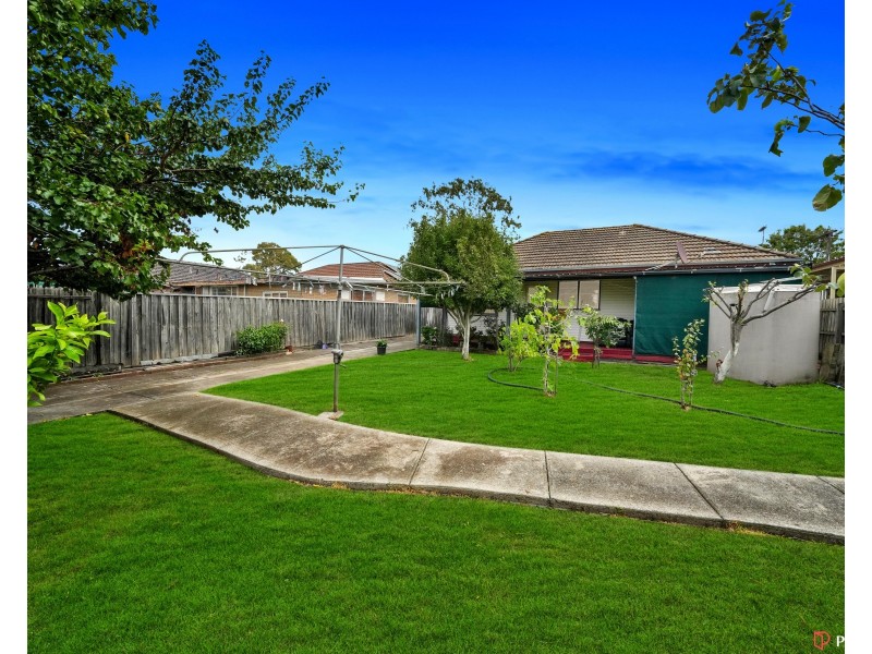 50 Mcarthur Avenue, St Albans VIC 3021
