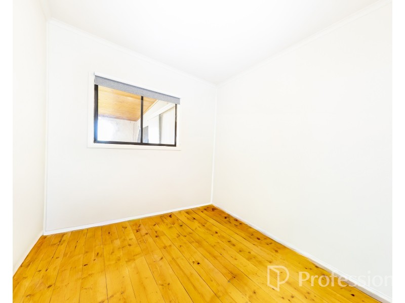 9 Glyndon Avenue, St Albans VIC 3021