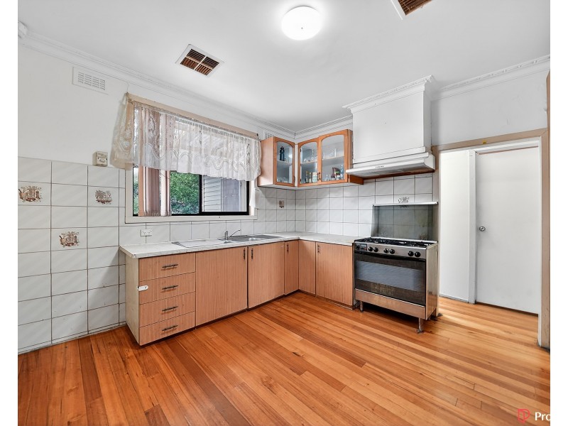 9 Grist Street, St Albans VIC 3021