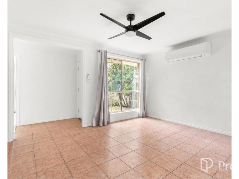 1/19 Deer Street, Deer Park VIC 3023