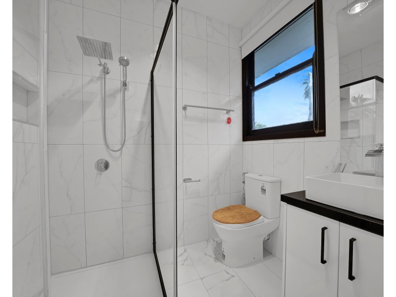 1/1 Evans Crescent, Reservoir VIC 3073