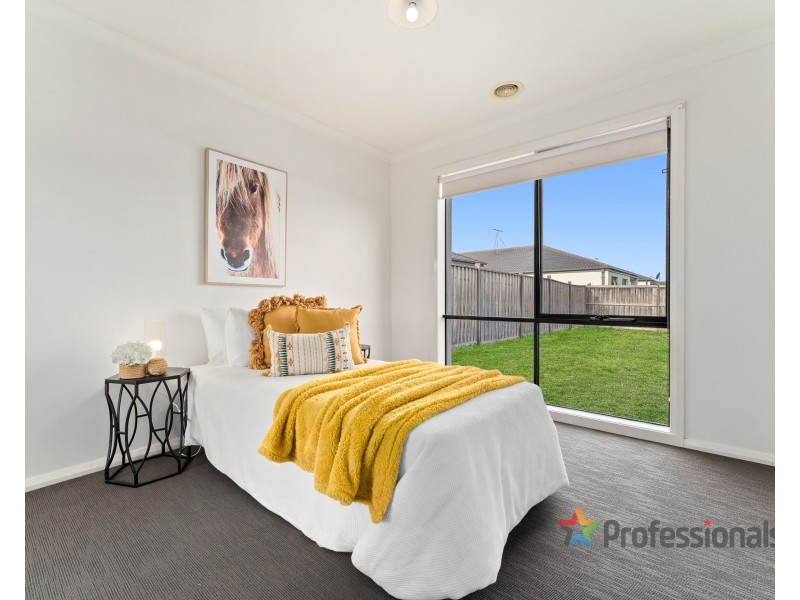 31 Belleville Close, Burnside Heights VIC 3023