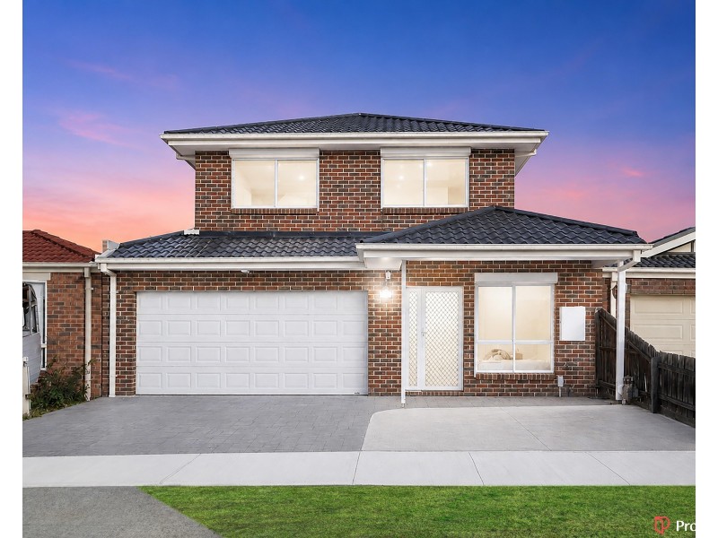 22 Marlock Way, Delahey VIC 3037